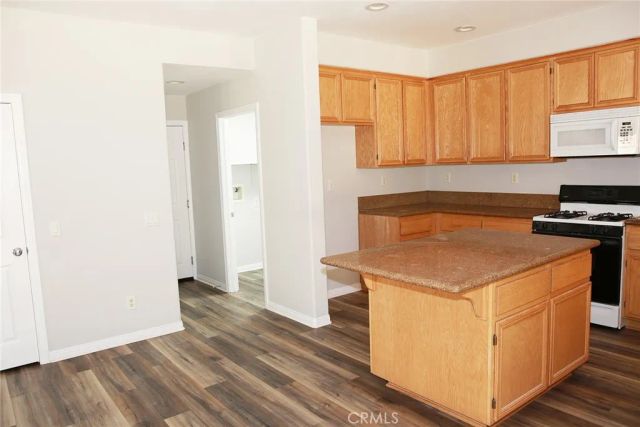 43641 Rucker Street, Lancaster, CA 93535