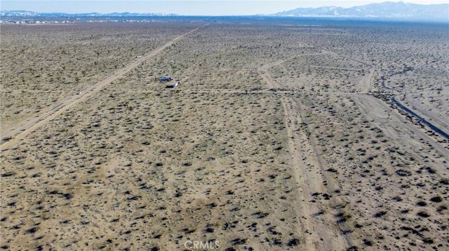 1 Auburn, Adelanto, CA 92301