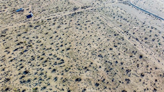 1 Auburn, Adelanto, CA 92301