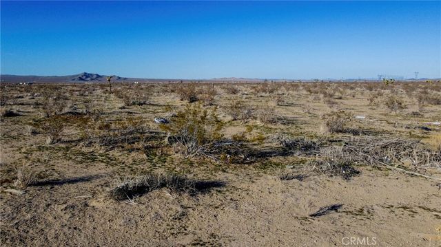 1 Auburn, Adelanto, CA 92301