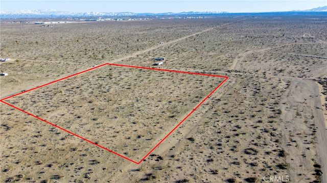 1 Auburn, Adelanto, CA 92301