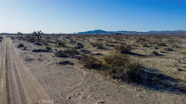 1 Auburn, Adelanto, CA 92301