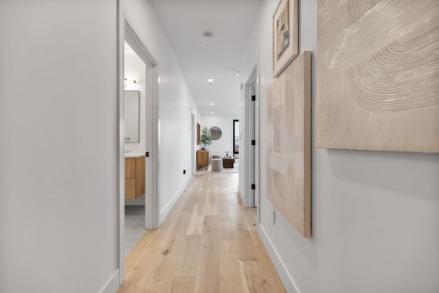 33 A St. 501, Boston, MA 02127