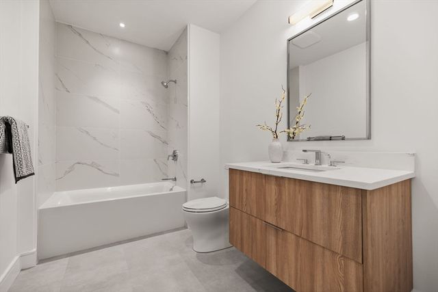 33 A St. 501, Boston, MA 02127