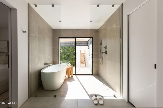 6511 E DREYFUS Avenue, Scottsdale, AZ 85254