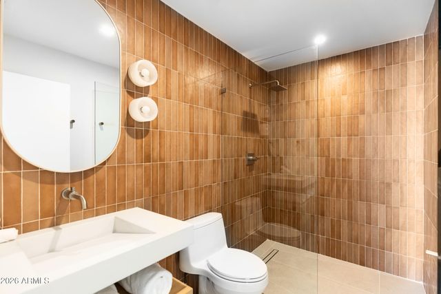 6511 E DREYFUS Avenue, Scottsdale, AZ 85254