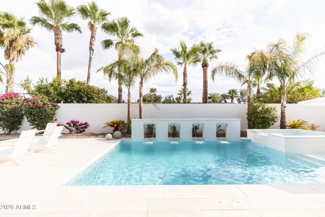 6511 E DREYFUS Avenue, Scottsdale, AZ 85254