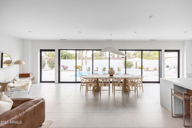 6511 E DREYFUS Avenue, Scottsdale, AZ 85254