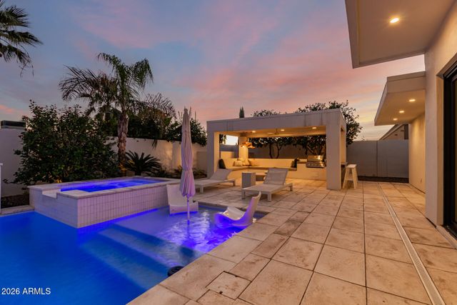 6511 E DREYFUS Avenue, Scottsdale, AZ 85254