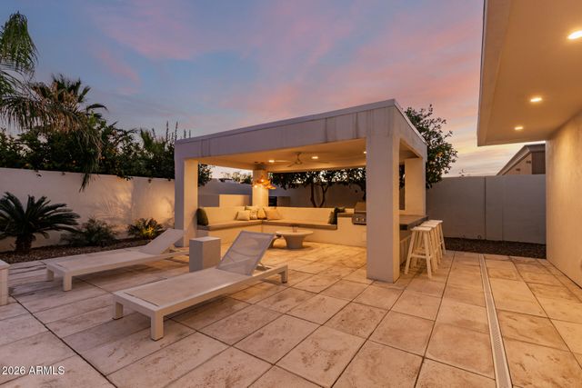 6511 E DREYFUS Avenue, Scottsdale, AZ 85254