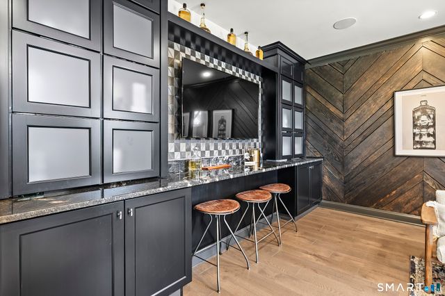 1 Brentwood Circle 1, Danbury, CT 06810