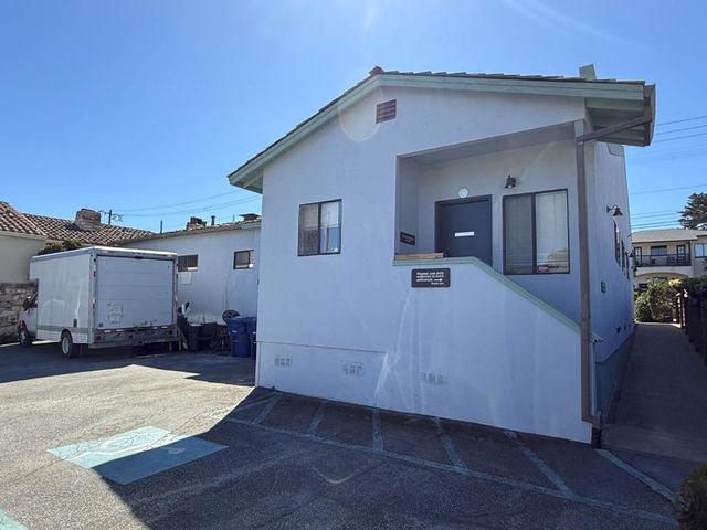 167 Davis Lane, Monterey, CA 93940