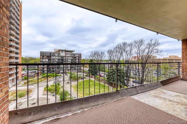 4800 E Hale Parkway 506N, Denver, CO 80220