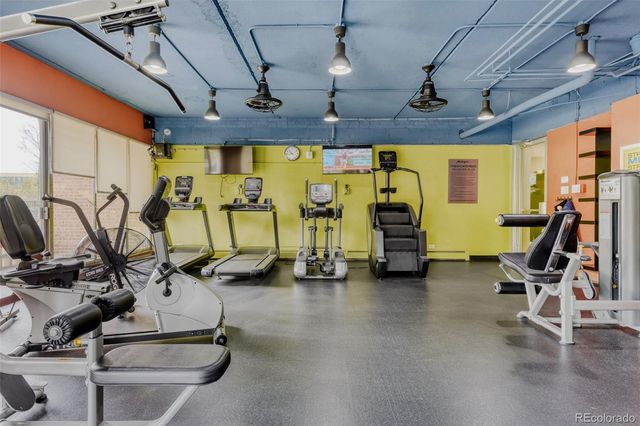 4800 E Hale Parkway 506N, Denver, CO 80220