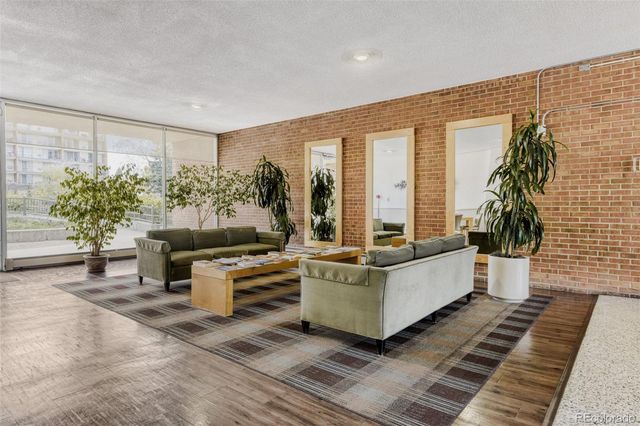 4800 E Hale Parkway 506N, Denver, CO 80220