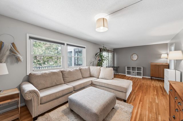 12113 Drake Street NW, Coon Rapids, MN 55448