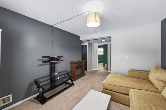 12113 Drake Street NW, Coon Rapids, MN 55448