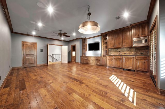 852 Eagle Pointe, Montgomery, TX 77316