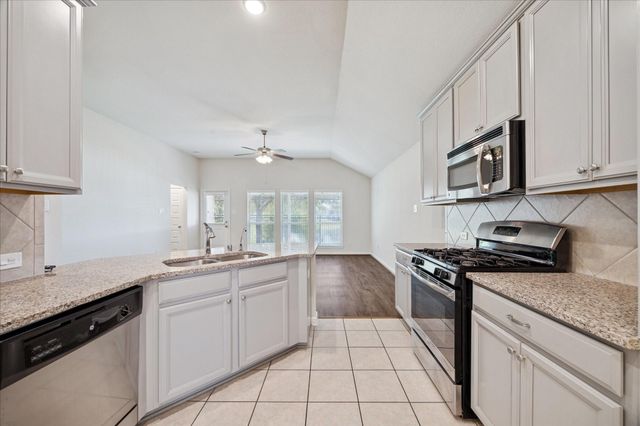 18203 Alora Springs Trace, Cypress, TX 77433