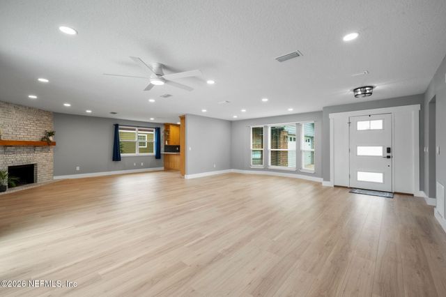 12452 TOUCAN Drive, Jacksonville, FL 32223