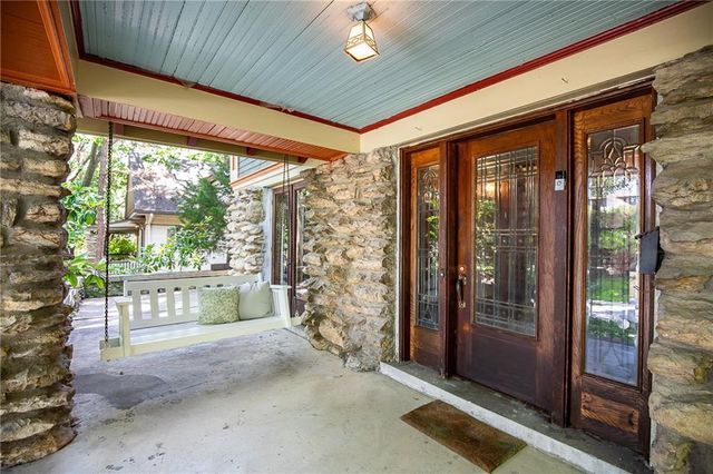 3640 Campbell Street, Kansas City, MO 64109