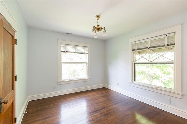 3640 Campbell Street, Kansas City, MO 64109