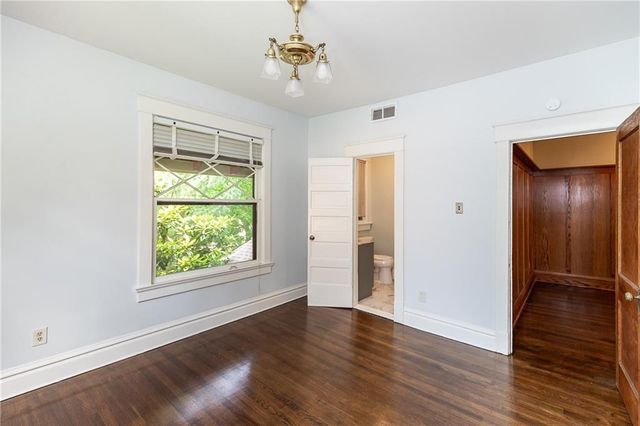 3640 Campbell Street, Kansas City, MO 64109
