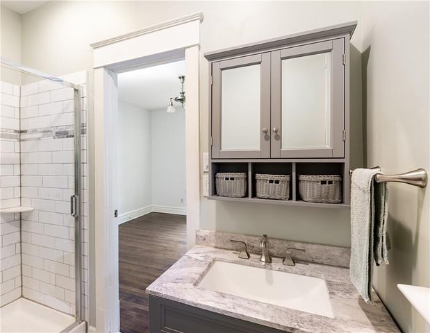 3640 Campbell Street, Kansas City, MO 64109