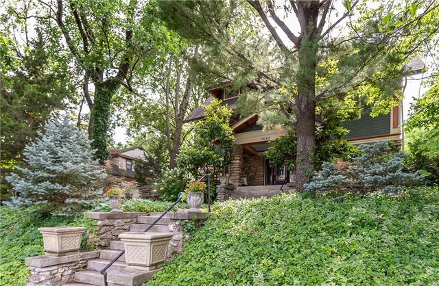 3640 Campbell Street, Kansas City, MO 64109