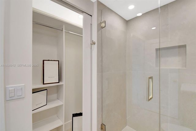 3370 Hidden Bay Drive 812, Aventura, FL 33180