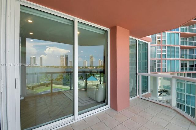 3370 Hidden Bay Drive 812, Aventura, FL 33180