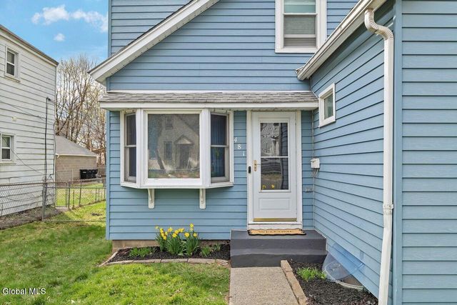 481 7th Avenue, Troy, NY 12182