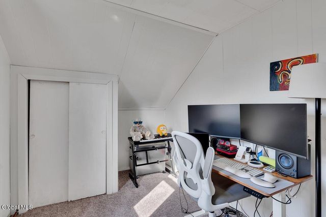 481 7th Avenue, Troy, NY 12182