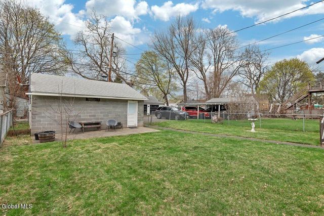 481 7th Avenue, Troy, NY 12182