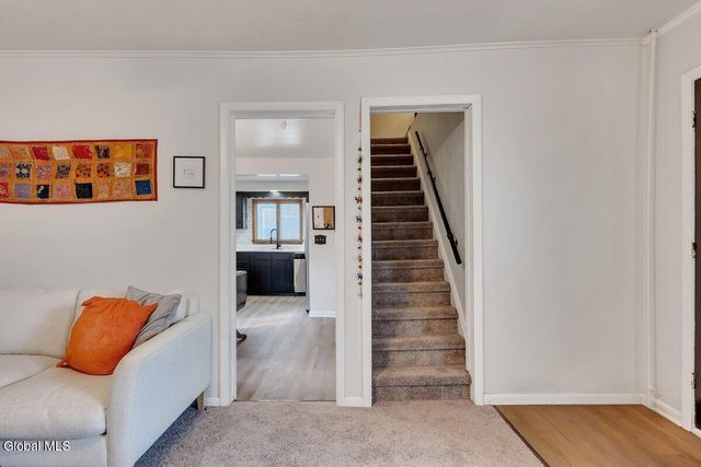 481 7th Avenue, Troy, NY 12182
