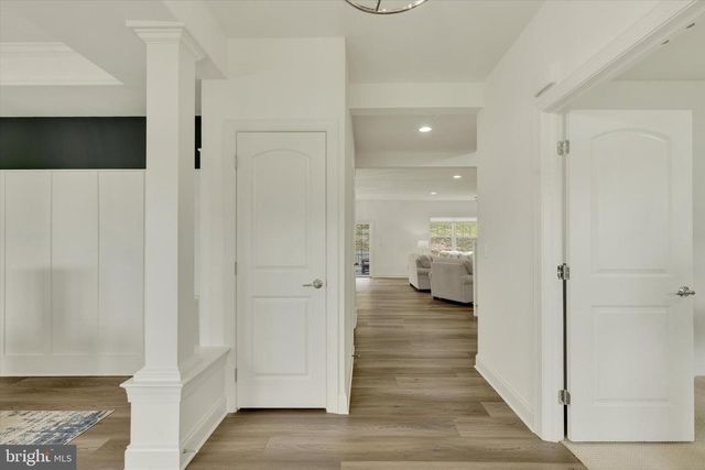 1033 LITITZ BEND DR, Lititz, PA 17543