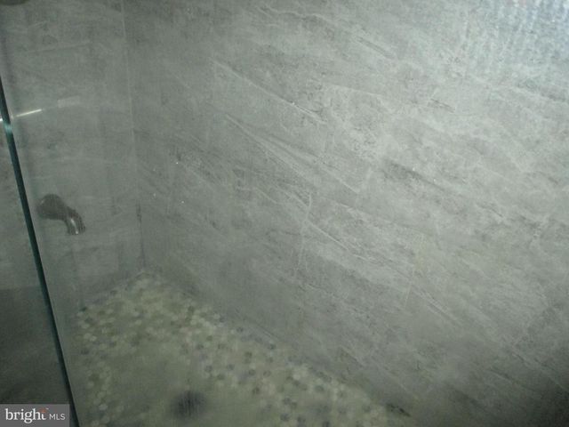 14 CHATHAM CT, Hightstown, NJ 08520