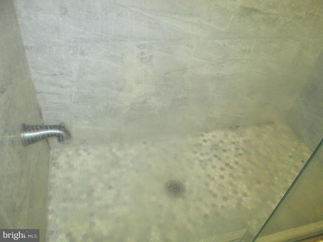 14 CHATHAM CT, Hightstown, NJ 08520