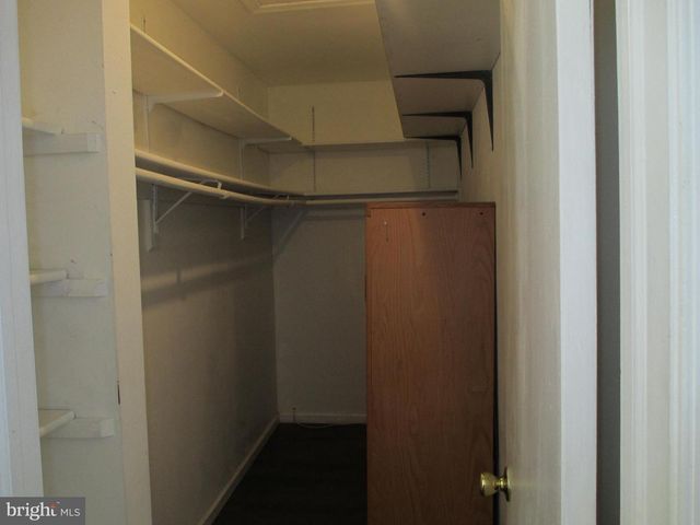 14 CHATHAM CT, Hightstown, NJ 08520