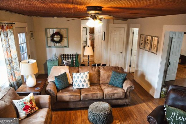 3794 Glenloch Road, Franklin, GA 30217