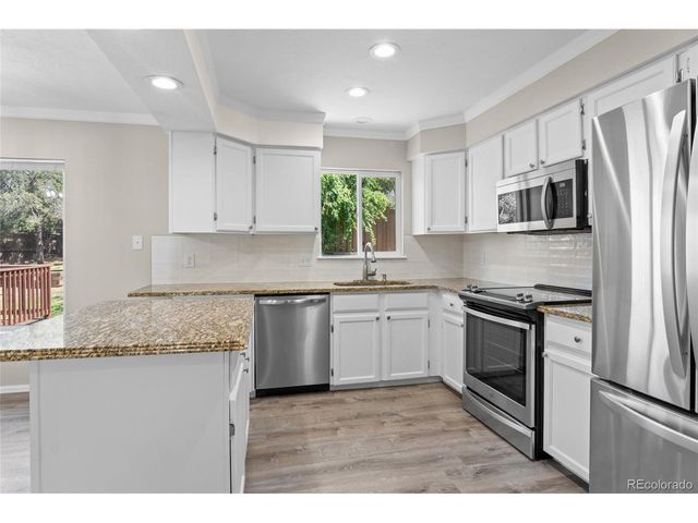 18575 E Saratoga Pl, Aurora, CO 80015