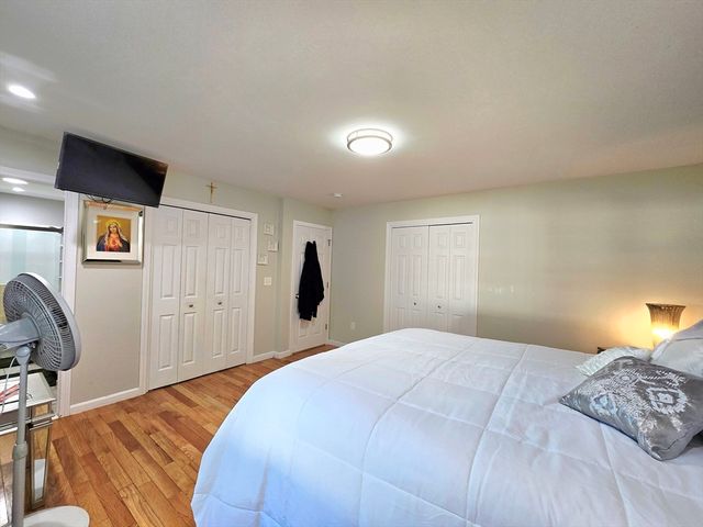 457 Granite St, Worcester, MA 01607