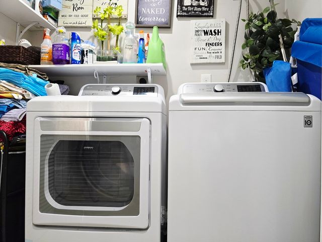 457 Granite St, Worcester, MA 01607