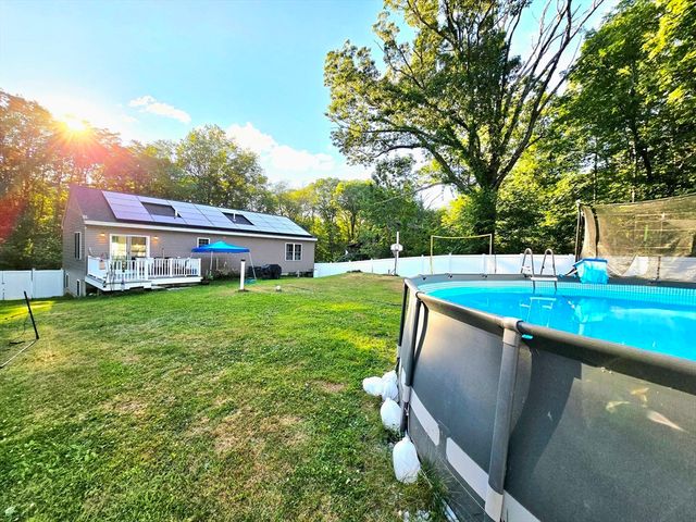 457 Granite St, Worcester, MA 01607