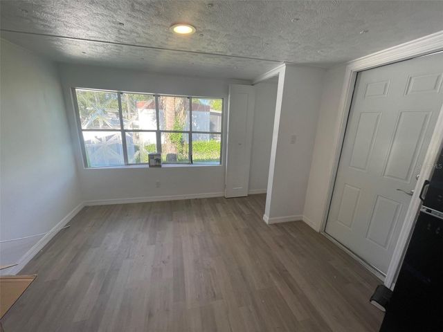 7489 CHARLIN PARKWAY, Orlando, FL 32822