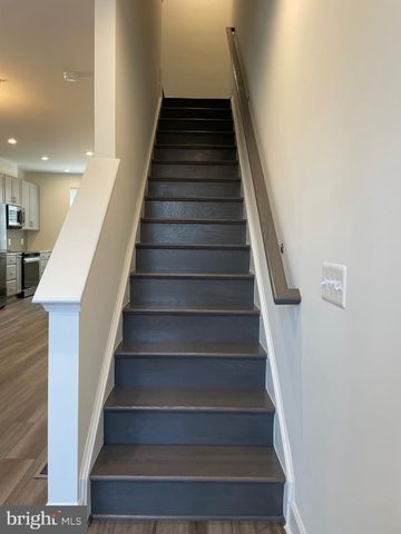 643 BELMONT BAY DR, Woodbridge, VA 22191