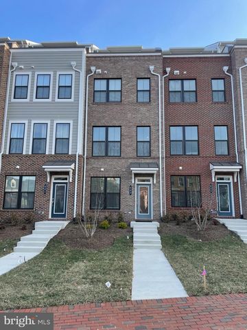 643 BELMONT BAY DR, Woodbridge, VA 22191