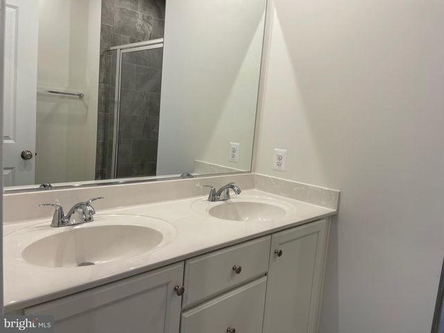 643 BELMONT BAY DR, Woodbridge, VA 22191