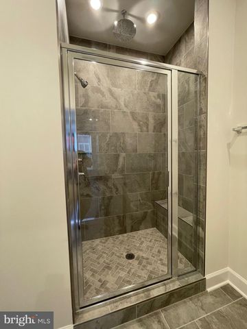 643 BELMONT BAY DR, Woodbridge, VA 22191