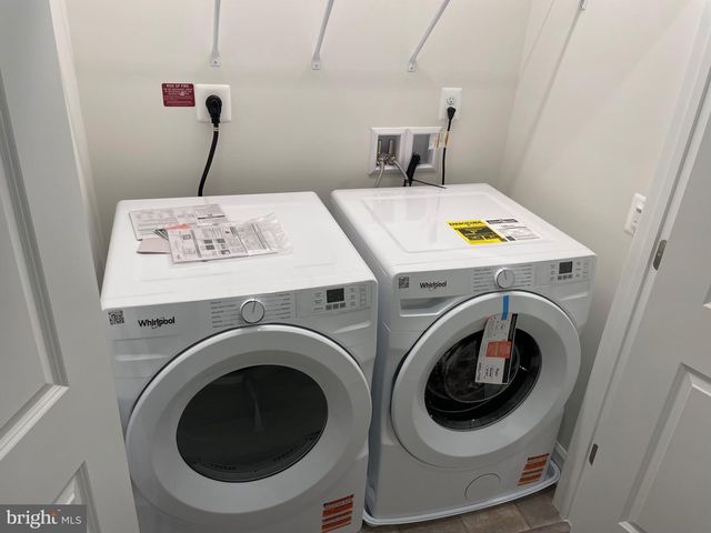 643 BELMONT BAY DR, Woodbridge, VA 22191